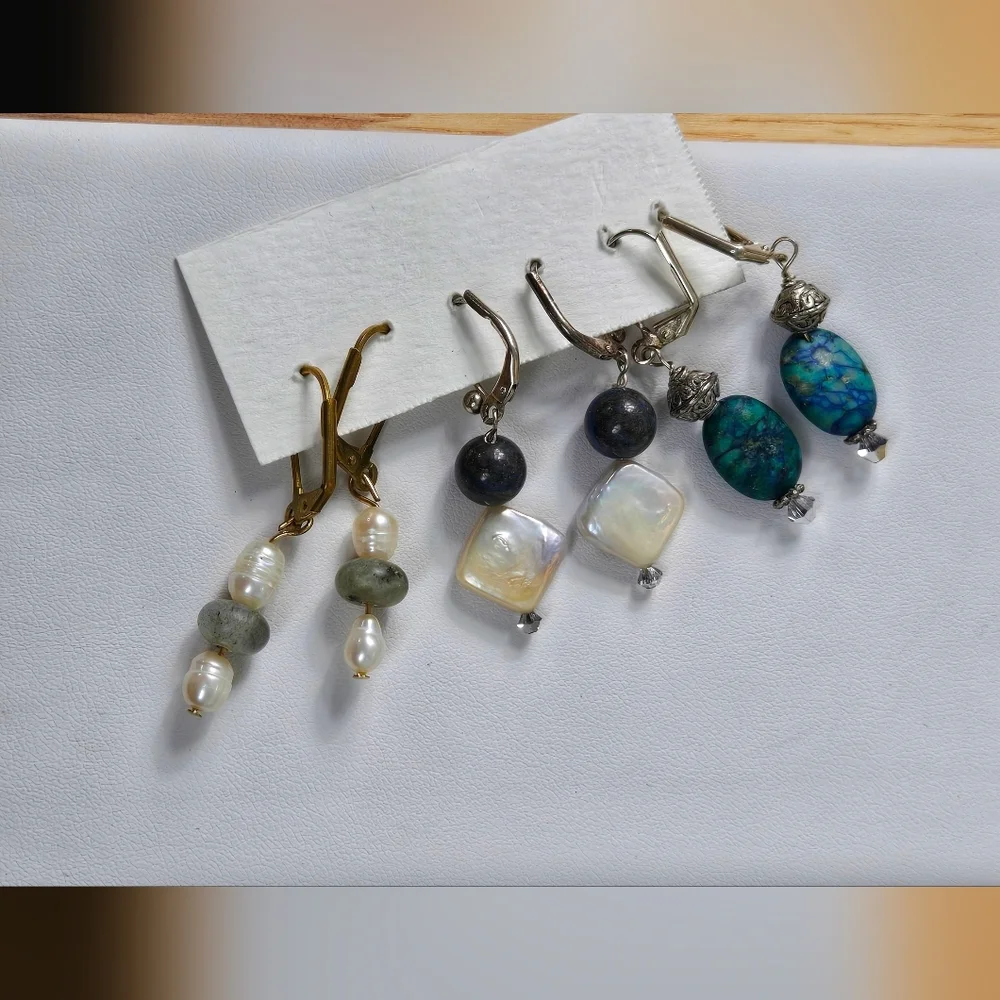 Vintage artisan handcrafted Dangl stones mothers of pearl turquoise earrings lot - Picture 1 of 12